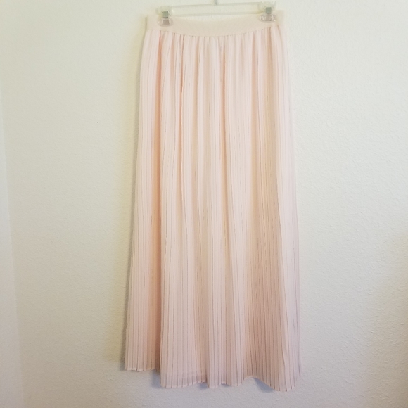 LC Lauren Conrad Dresses & Skirts - LC Lauren Conrad Blush Pink Pleated Maxi Skirt